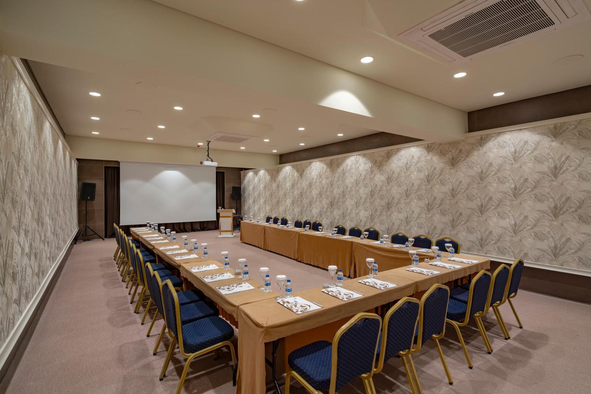 Dobedan Exclusive Hotel & Spa "Ex Brand Alva Donna Exclusive Hotel & Spa" Bogazkent Eksteriør billede